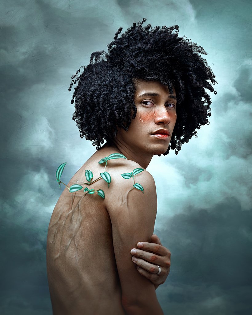 https://ekloges2026.disy.cy/wp-content/uploads/2026/04/male-self-portrait-photographer-ronny-garcia.jpg
